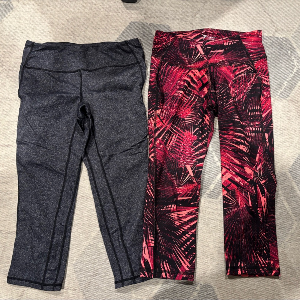 GAP and Old Navy below knee/mid-calf compression workout pants.